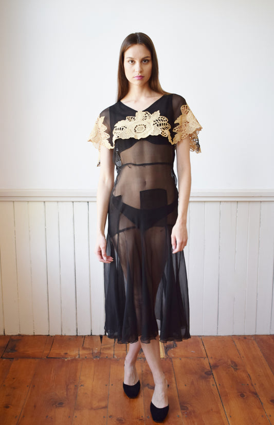 1930s Sheer Silk Gown with Lace Capelet Collar | XS/S