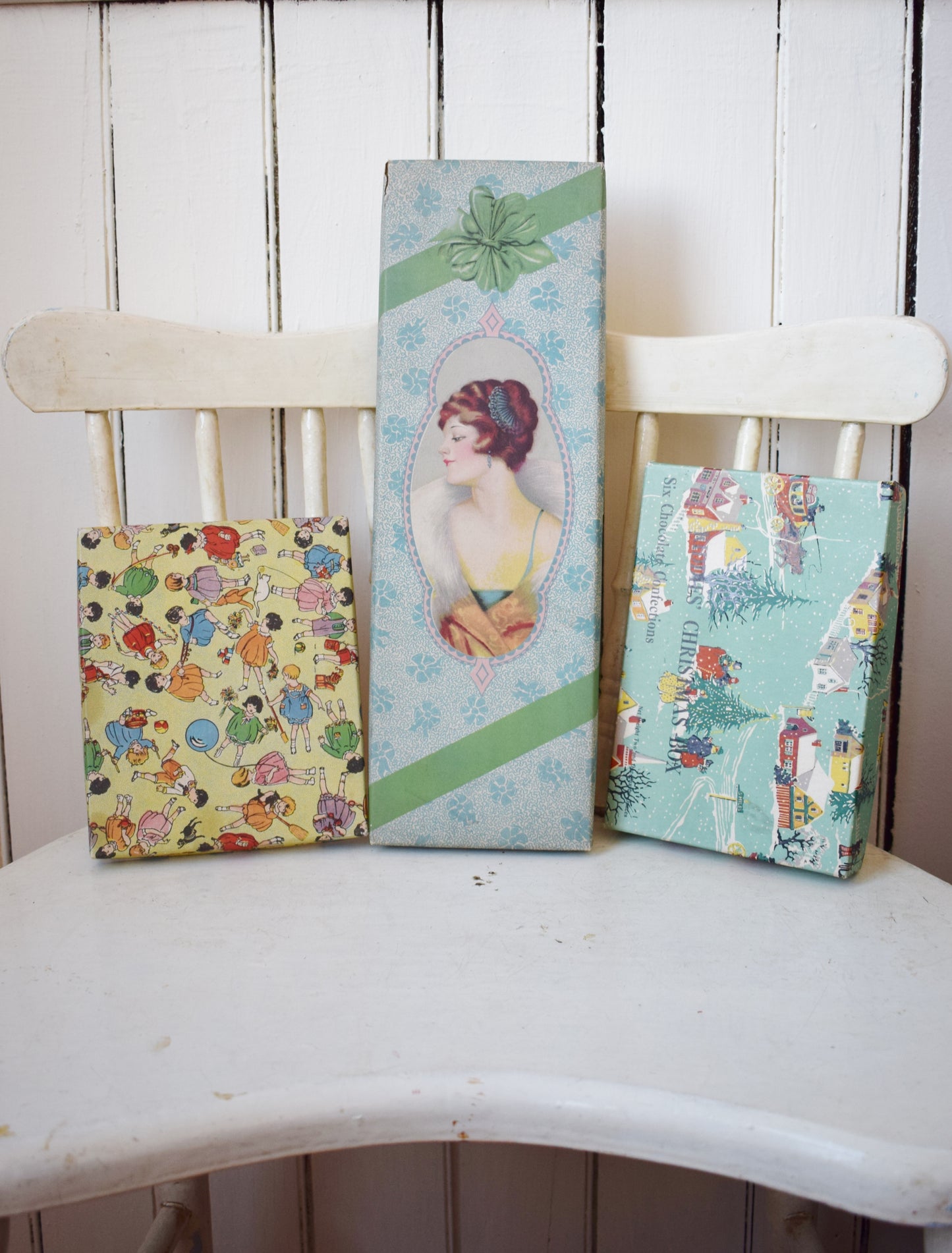 Set of 3 Reusable Vintage Gift Boxes