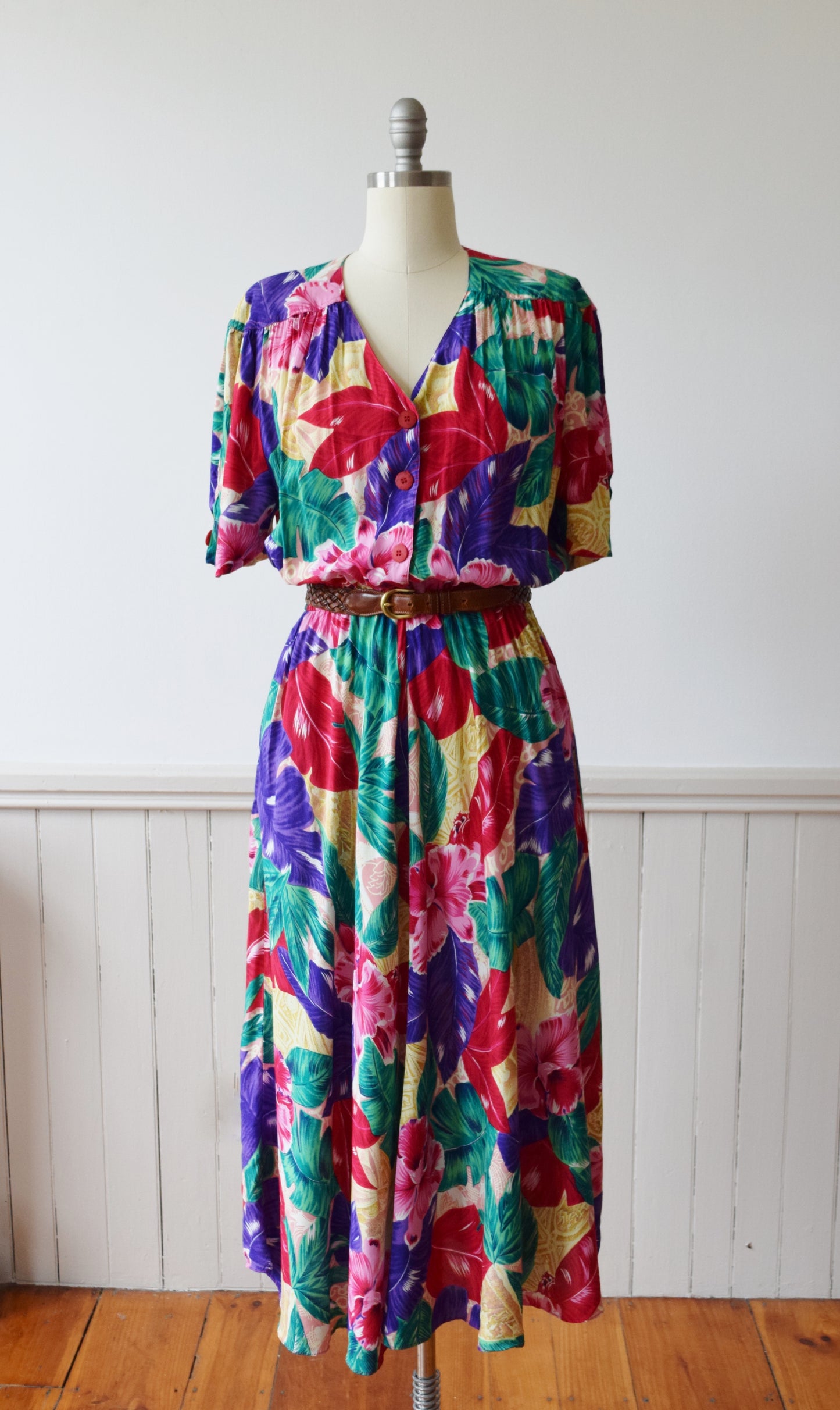 Vintage Tropical Rayon Day Dress | 1990s | M