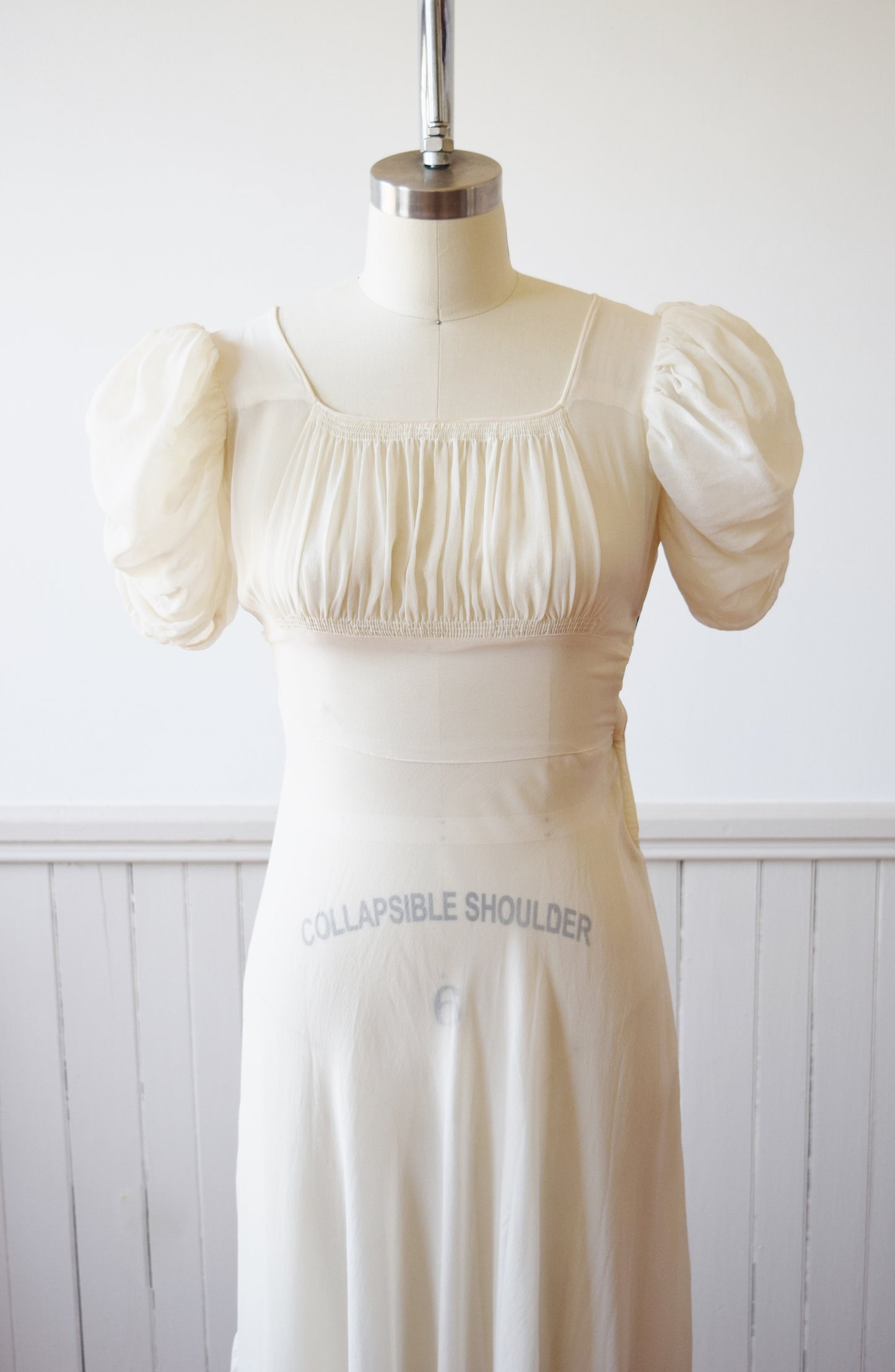 1930s Ivory Silk Gown | XS