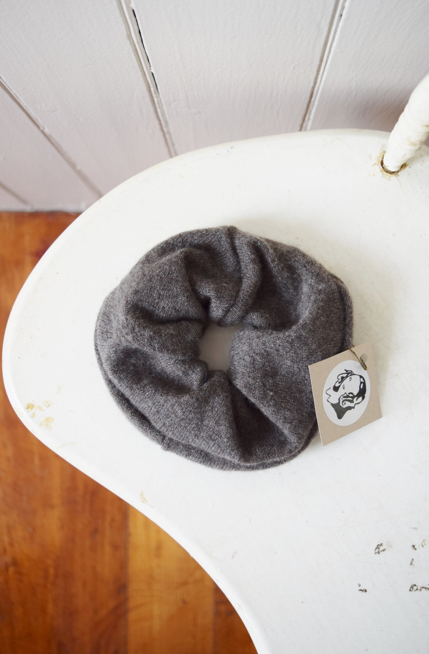 Large Cashmere Scrunchie in Fawn
