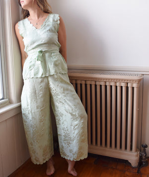 Late 1920s to Early 1930s Sage Green Silk Jacquard Grape Pattern Lounge Set