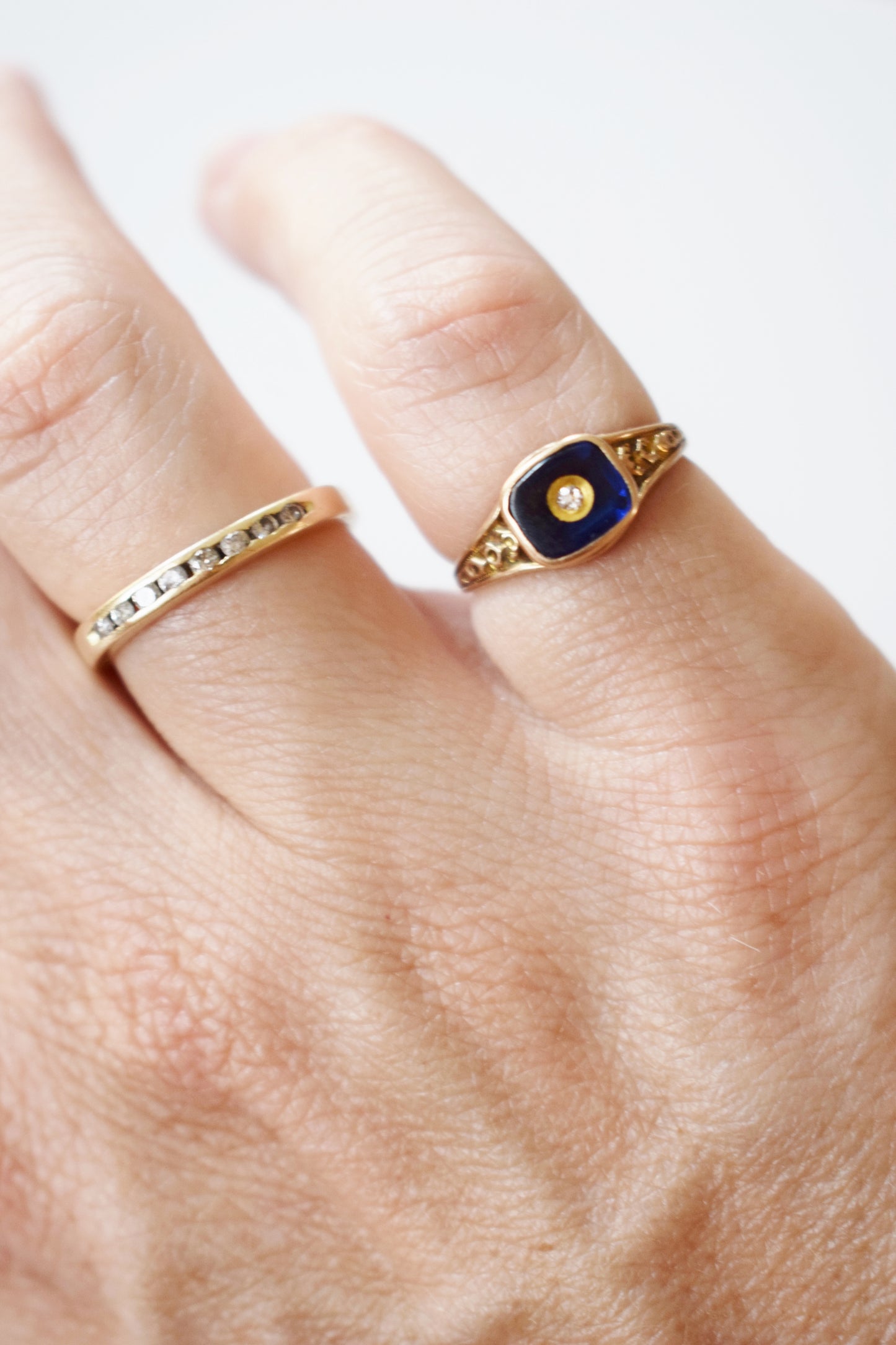 Antique Art Deco 10kt Gold, Diamond and Sapphire Stone Ring | 4.5