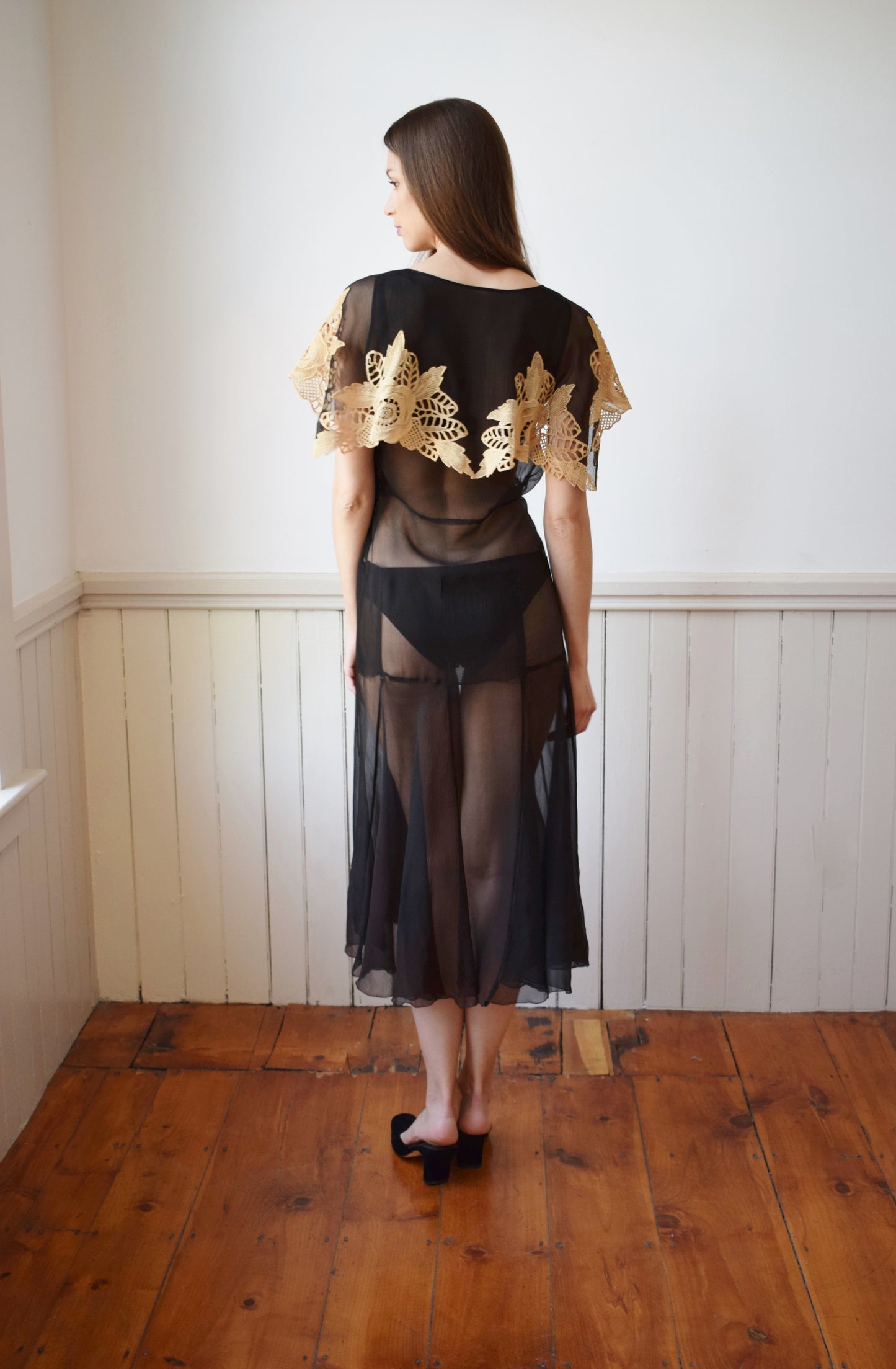 1930s Sheer Silk Gown with Lace Capelet Collar | XS/S