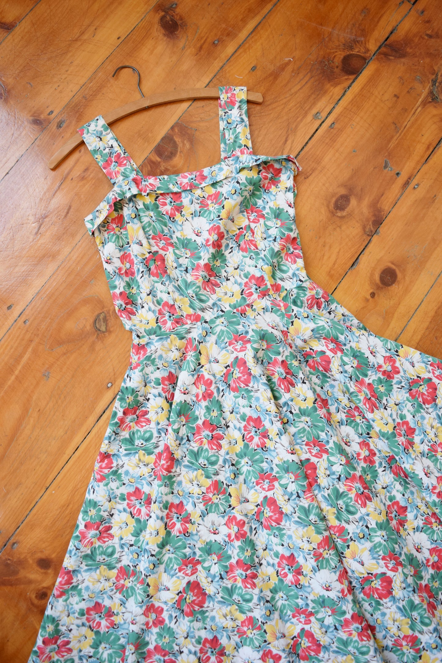 Daisy Print Sun Dress | 1940s | XS
