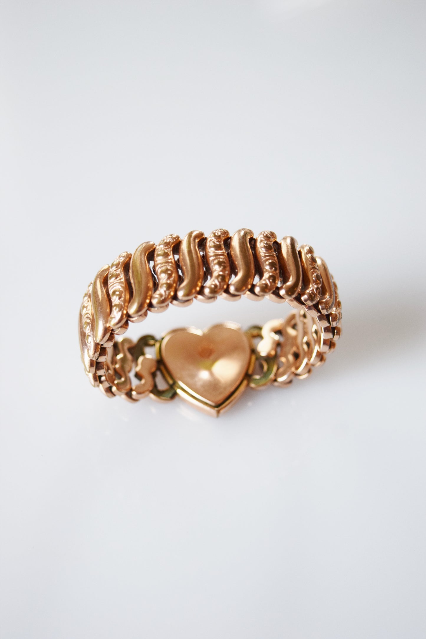 Antique Sweetheart Expansion Bracelet with Engraved Heart Charm | "B"