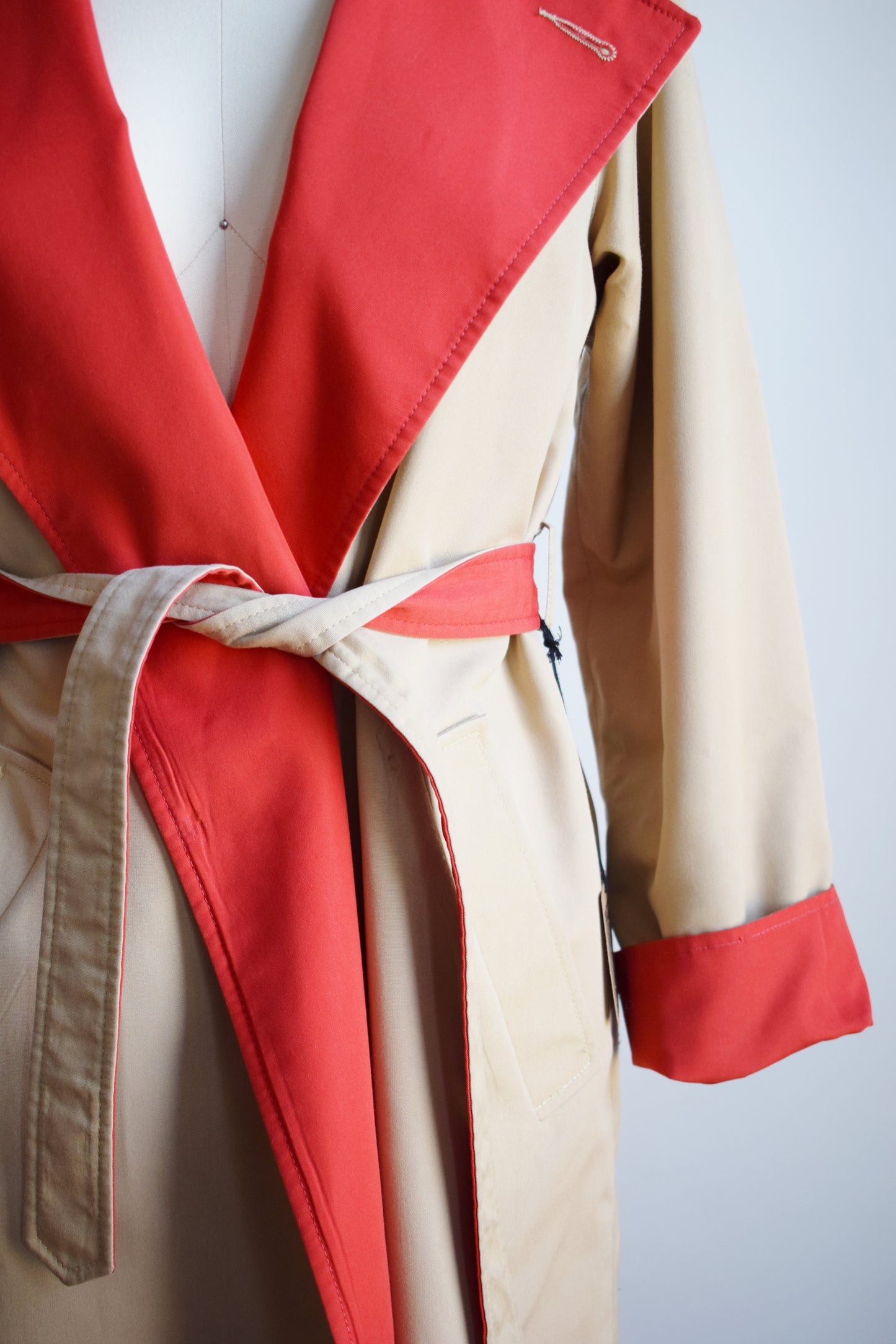 Vintage Khaki/Red Hot Reversible Trench | S/M