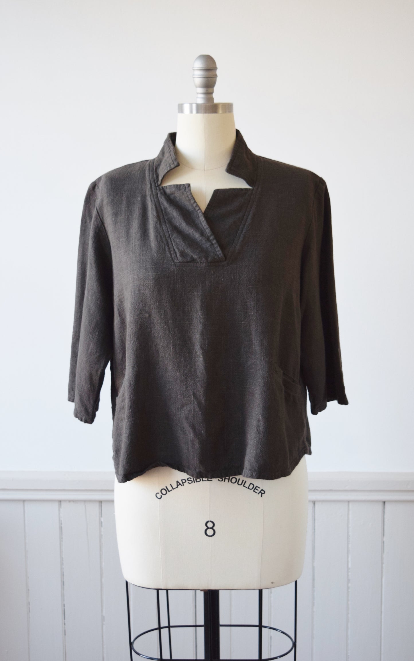 Black Coffee Linen Pullover | M