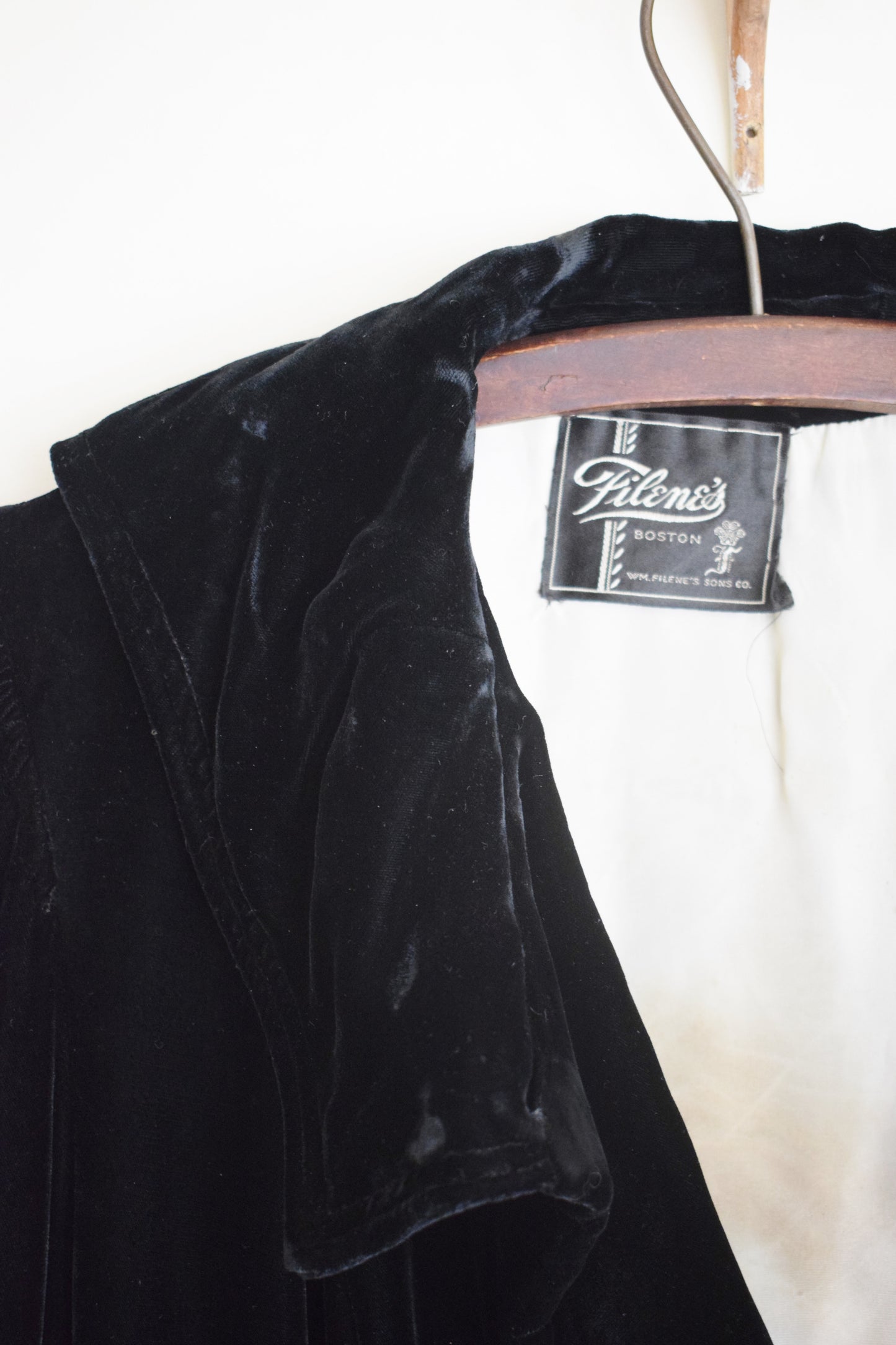 late 1930s/early 1940s Black Velvet Opera  Coat