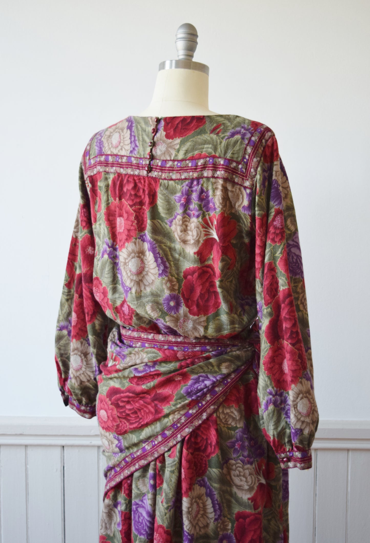 Wool/Silk Blend Floral Dress by Albert Nipon | 1980s | S/M