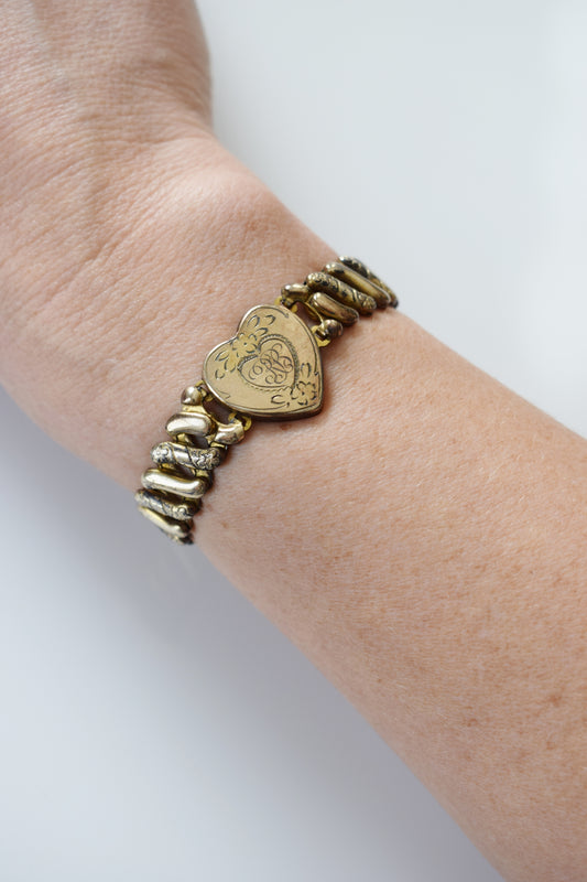 Vintage Gold Sweetheart Bracelet | Initials "RB"