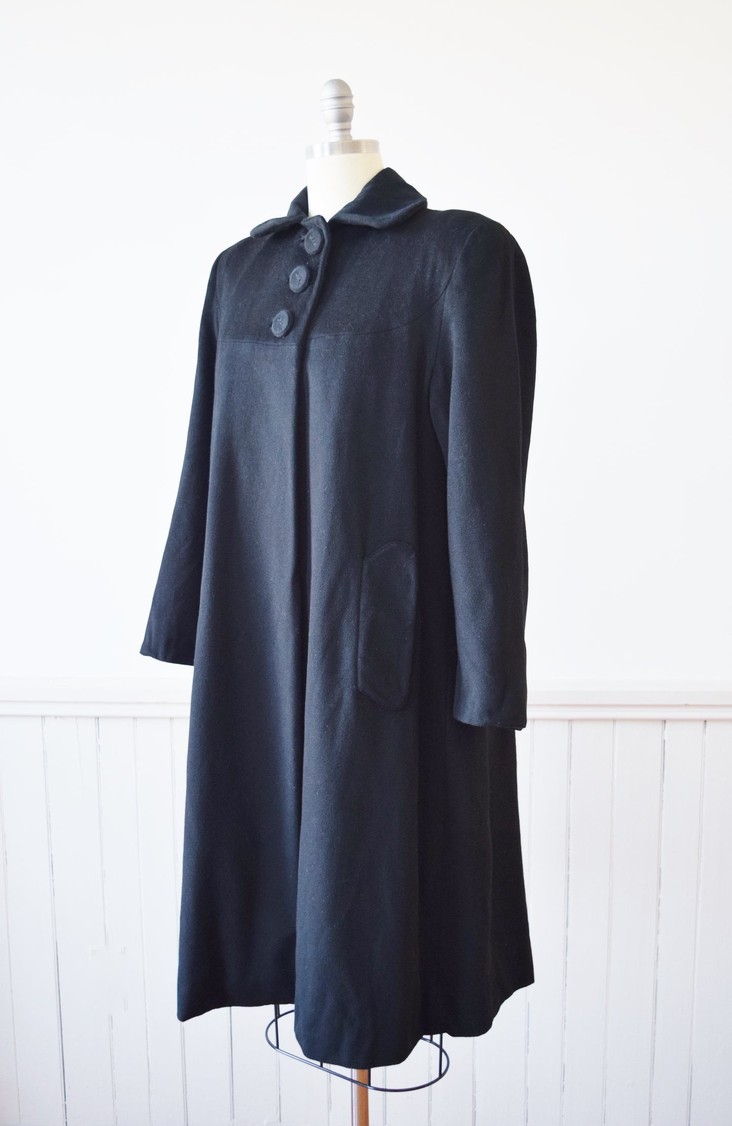 1940s Black Wool Swing Coat | S/M