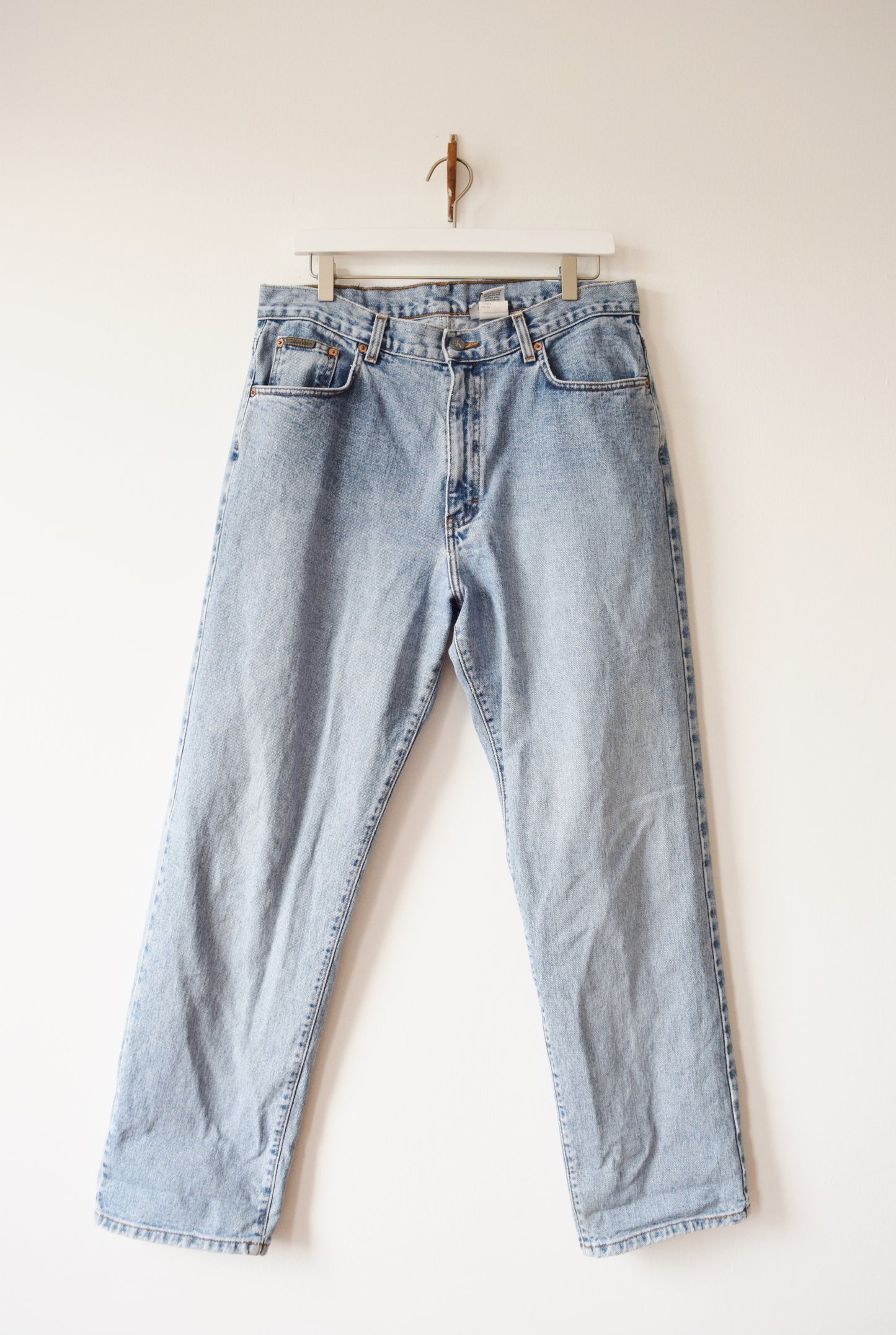 1990s Calvin Klein Jeans | 34 W