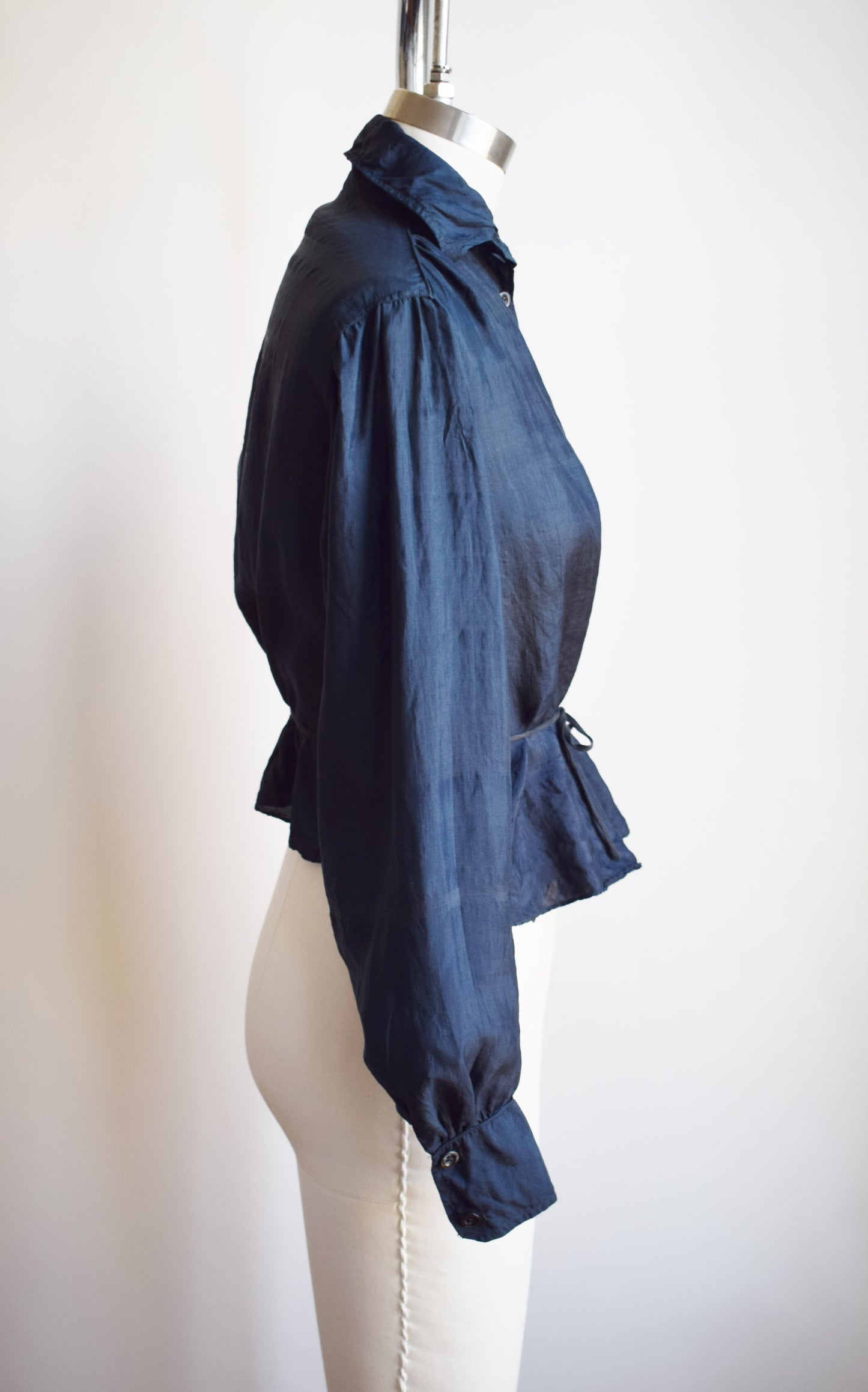 Antique Midnight Blue Silk Shirtwaist Top | M