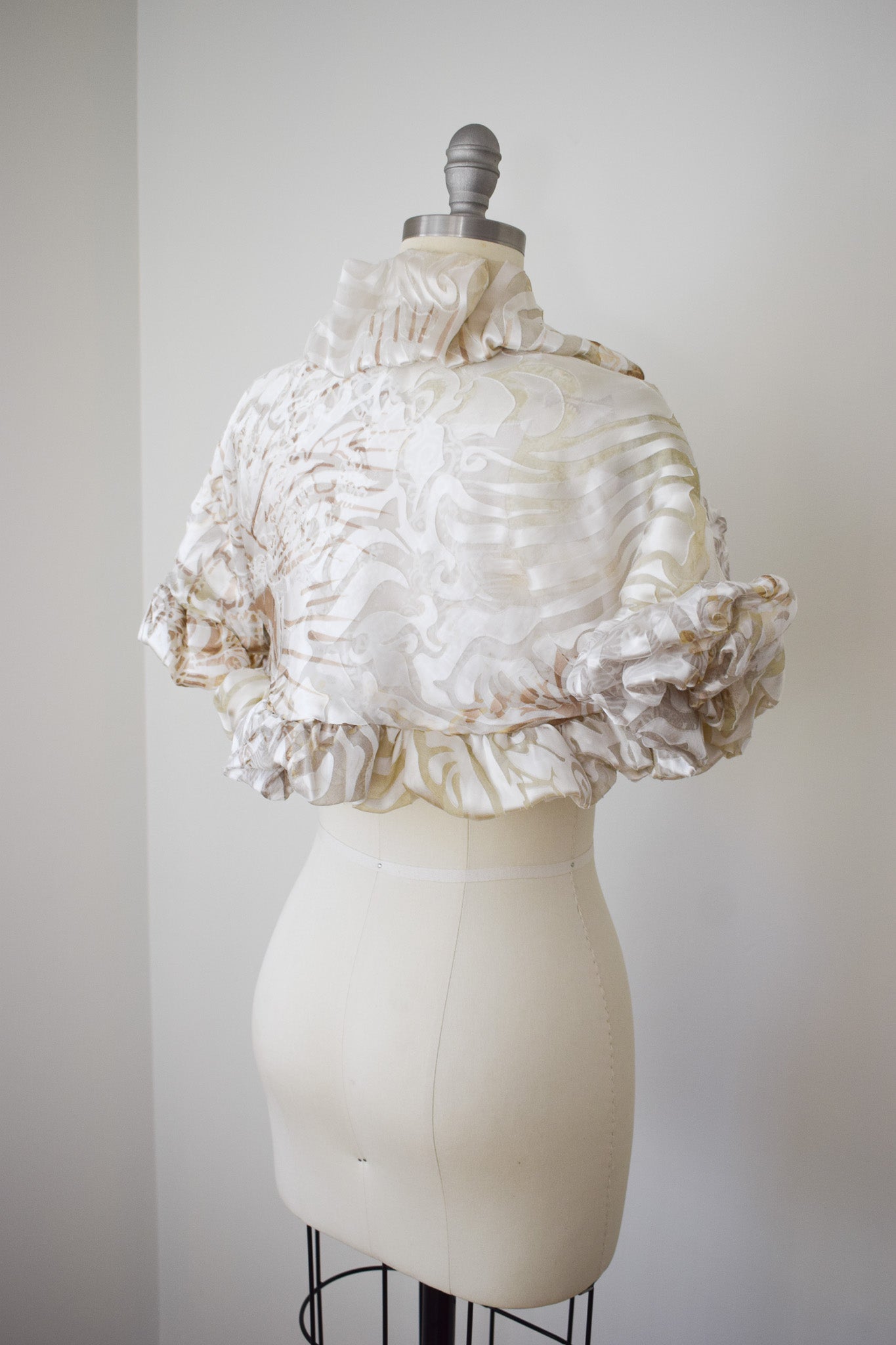 Diane Freis Sculptural Satin Bolero | S-M