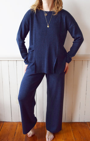 Italian Flecked Blue Wool Knitwear Set | Pants and Shirt | L