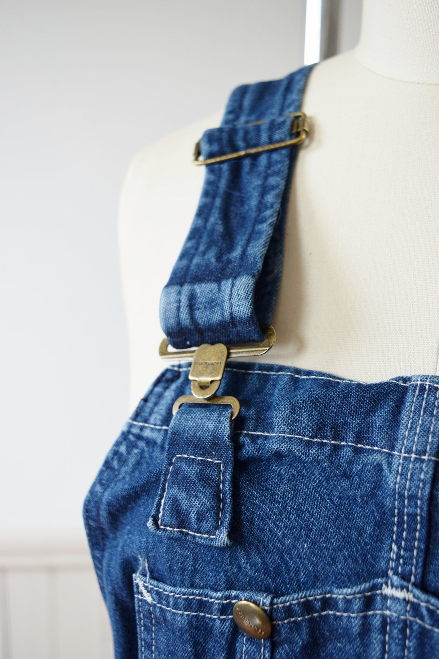 Vintage Carhartt Dark Wash Denim Overalls | S-S/M