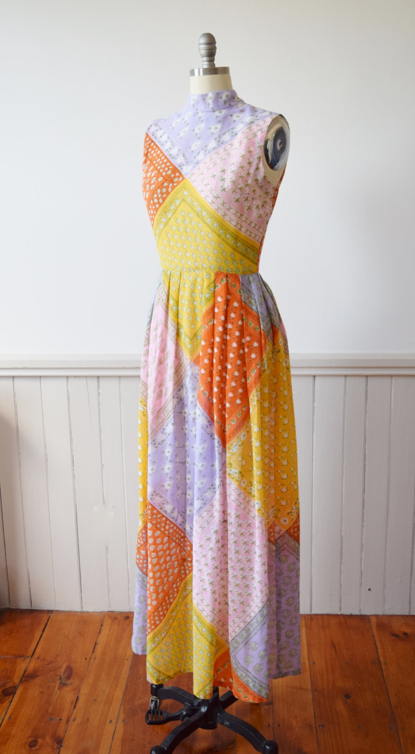 Pastel Bandana Print Gown | 1960s/70s | M