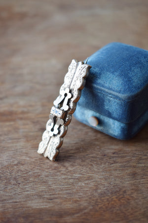 Antique Victorian Gold-fill Brooch