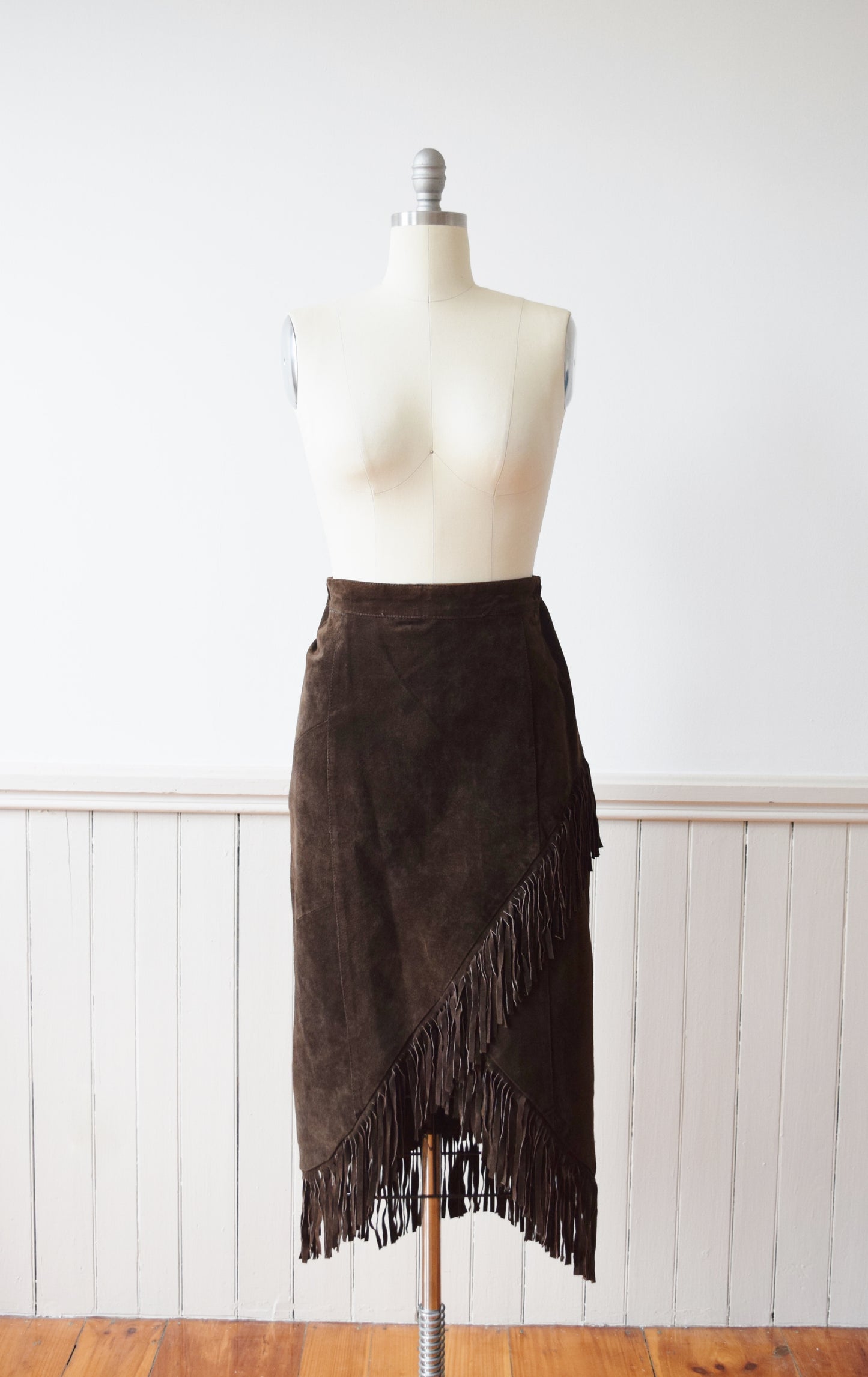 Vintage Chocolate Brown Suede Fringe Skirt | L-XL