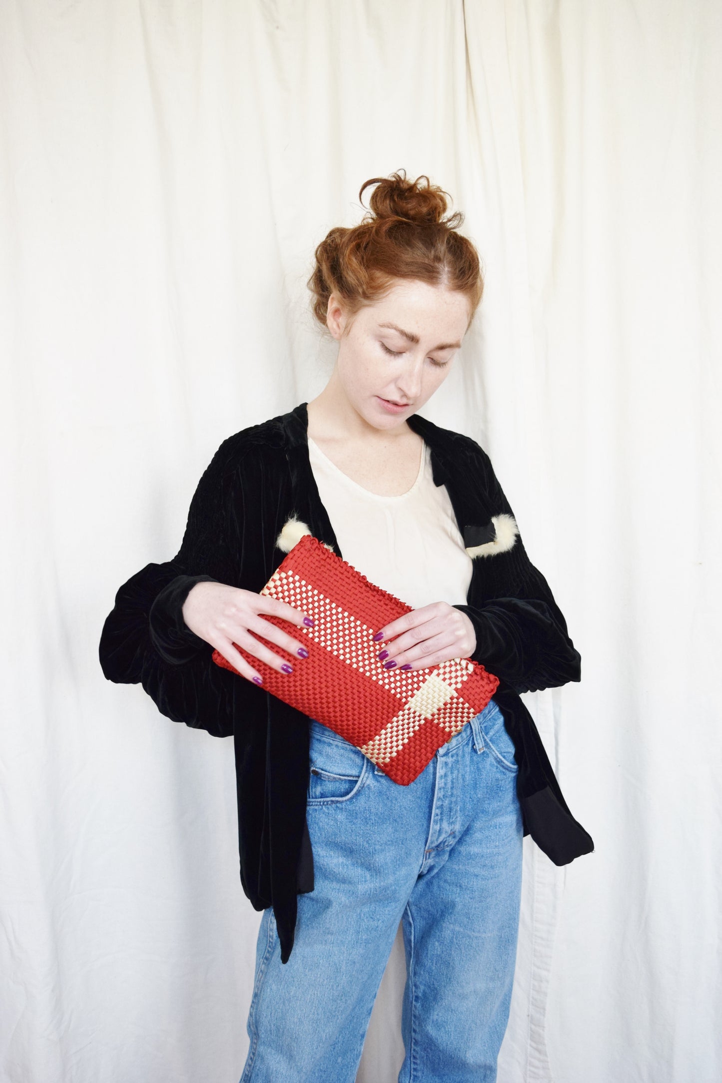 1940s Red Woven Laces Clutch | Handbag
