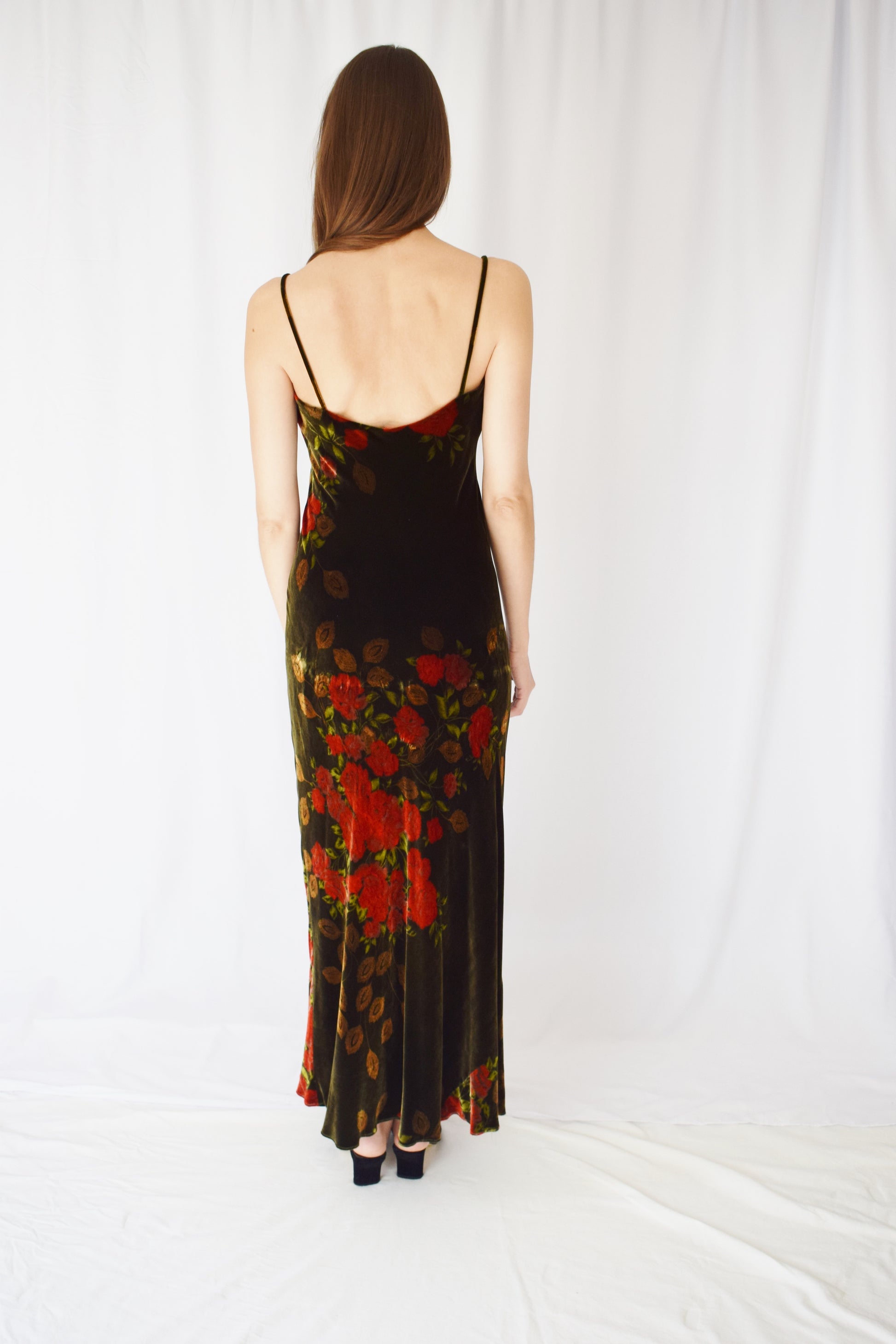 1990s Laundry by Shelli Segal Velvet Bias Cut Gown | S fieldwork 1990s Laundry by Shelli Segal Velvet Bias Cut Gown | S fieldwork