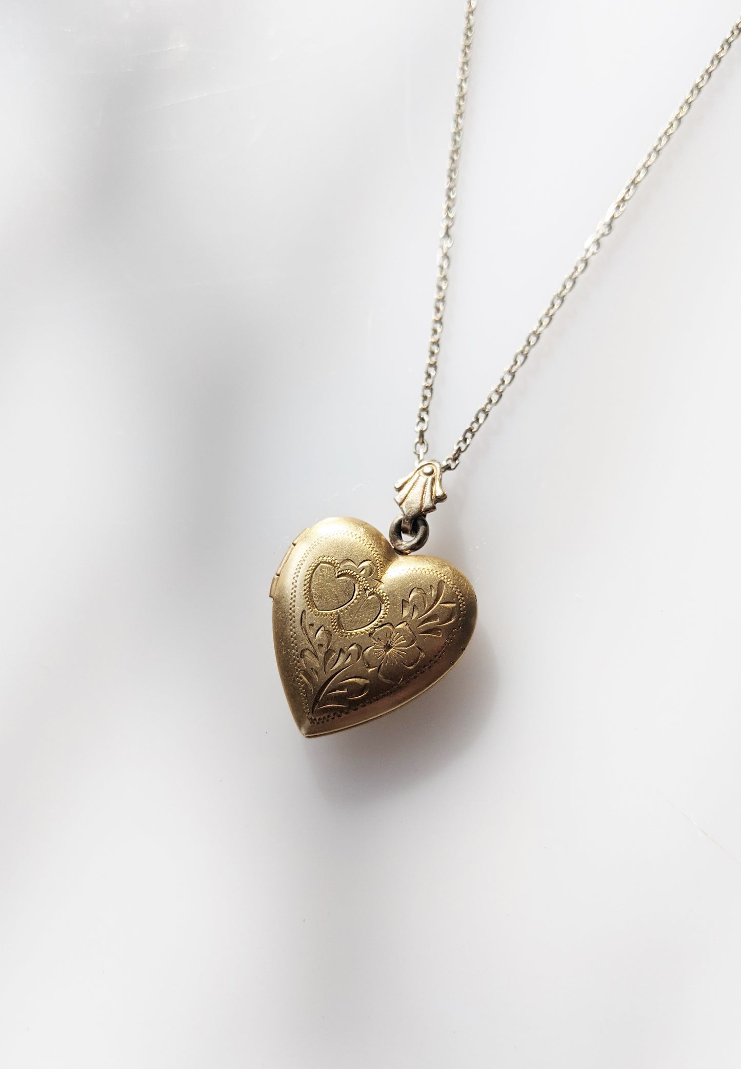 Vintage Gold Heart-Shaped Locket | Double Heart and Flower Motif
