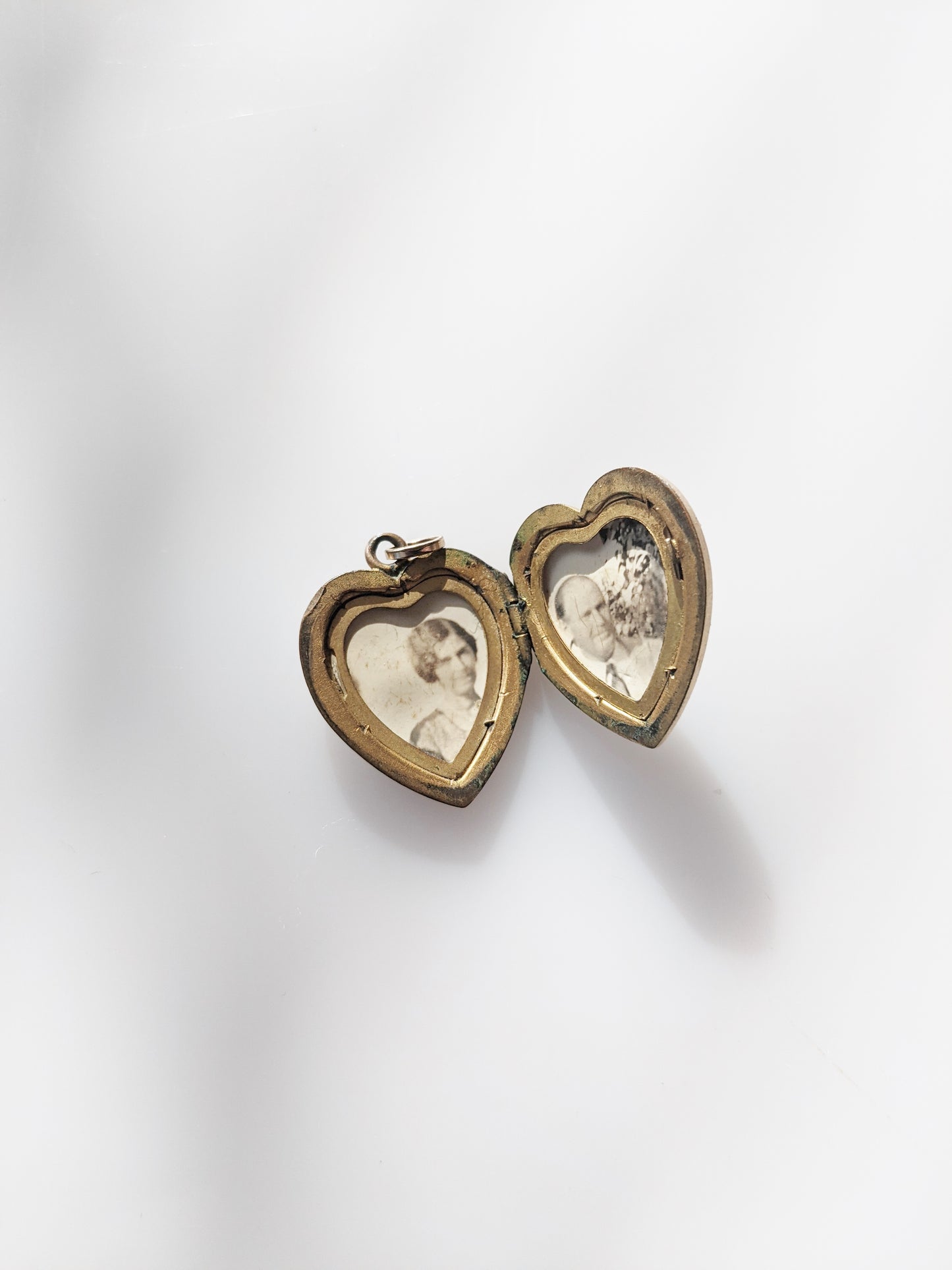 Antique Gold Heart Shaped Locket | Art Deco + "H" Initial